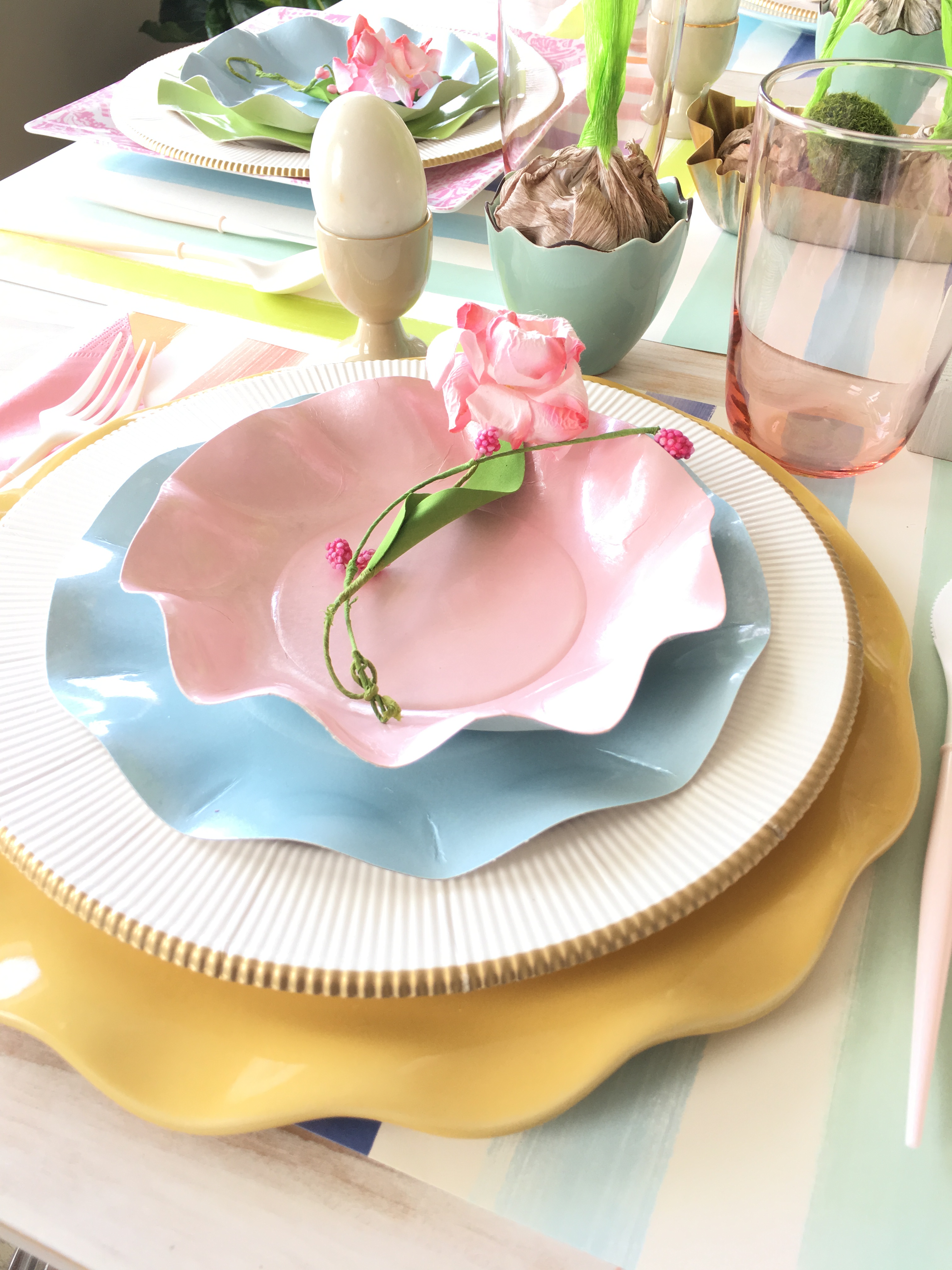 fairy land table setting, Easter table settings, table scapes, spring table scapes, spring table settings, Hester and cook, sophistaplates, mushrooms, mushroom decor, Easter table, Easter, easy crafts, diy table decor. pastel table settings,